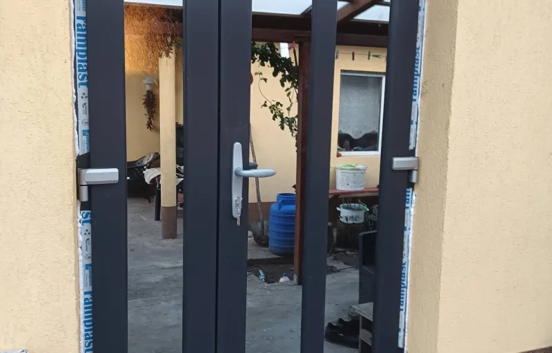 Renovări case și apartamente, amenajări interioare