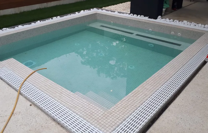 HappyPool Specialiști în Construcția Piscinelor Premium