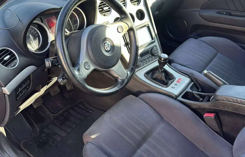 Dezmembrari Alfa Romeo – Piese Auto