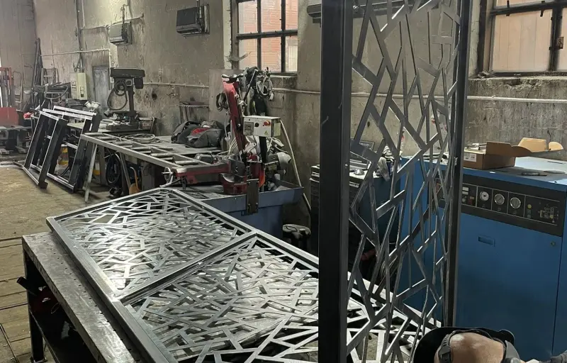 CASA DE FIER - Producător confecții metalice cover