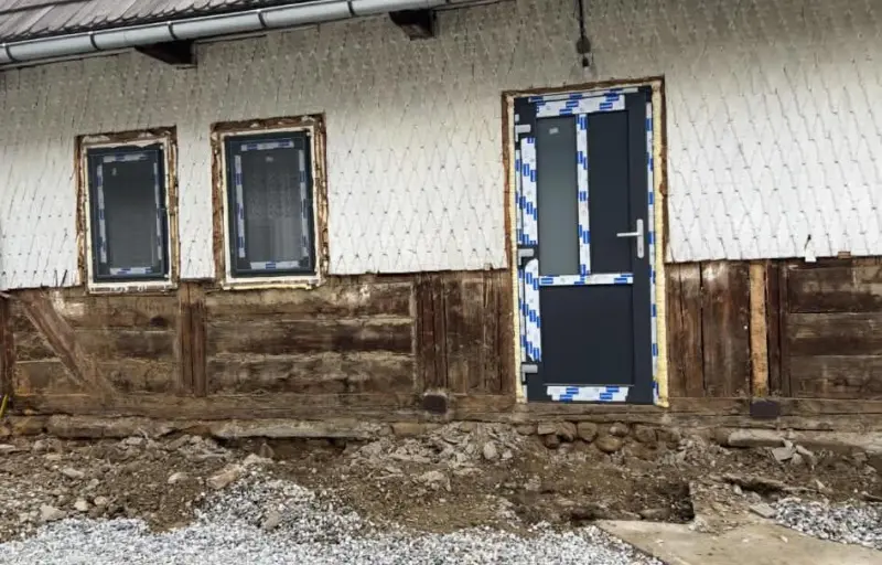 Rofconstruct Quality – Case la Roșu, Tencuieli, Finisaje și Izolații în România
