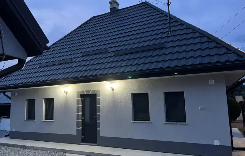 Rofconstruct Quality – Case la Roșu, Tencuieli, Finisaje și Izolații în România
