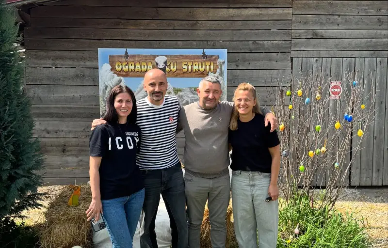 Ograda cu Struti Sebes - Ferma de Struti, Carne de Struț, Ouă de Struț și Produse Naturale din Alba