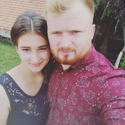 Legume proaspete de seră – Salată verde, Dovlecei, Ridichi și Ceapă verde | Producător local