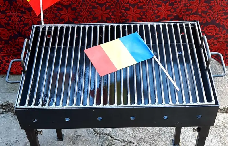 Meșterul Rustic, grătare și discuri pentru gătit în aer liber cover